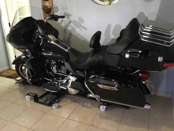 HARLEY-DAVIDSON ROAD GLIDE ULTRA 